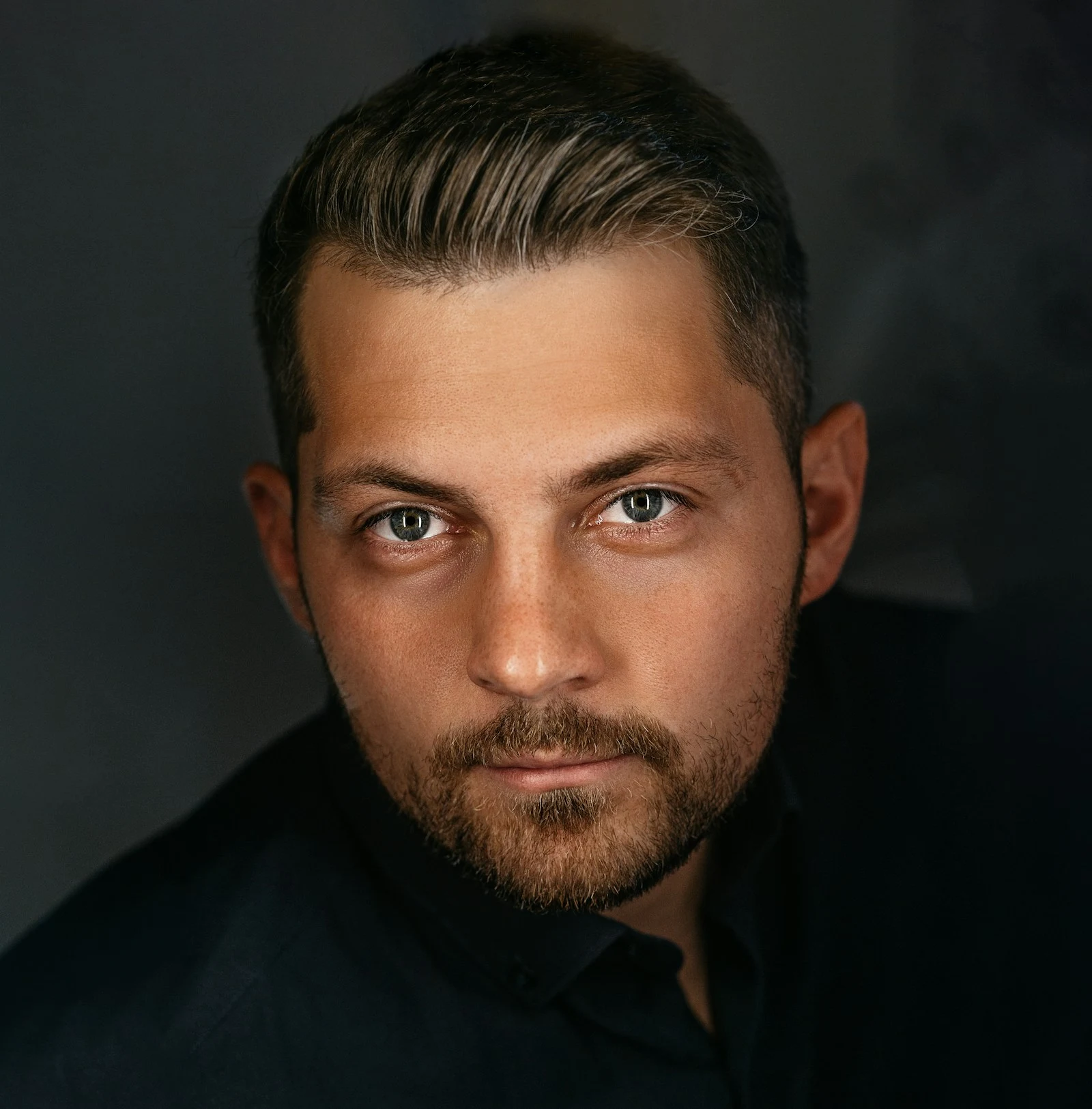 James R. headshot