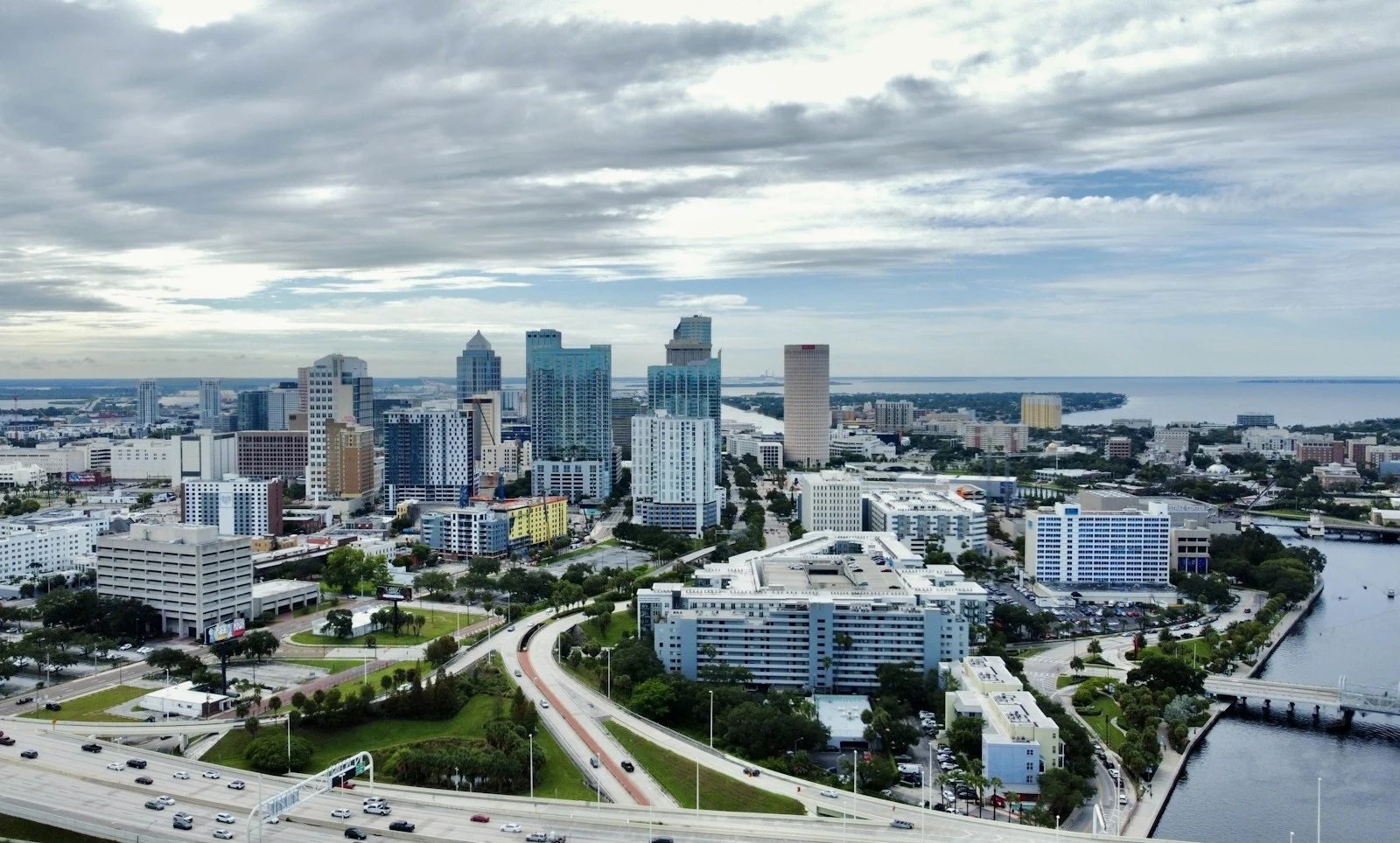 Aerial view of Altamonte Springs with tall buildings